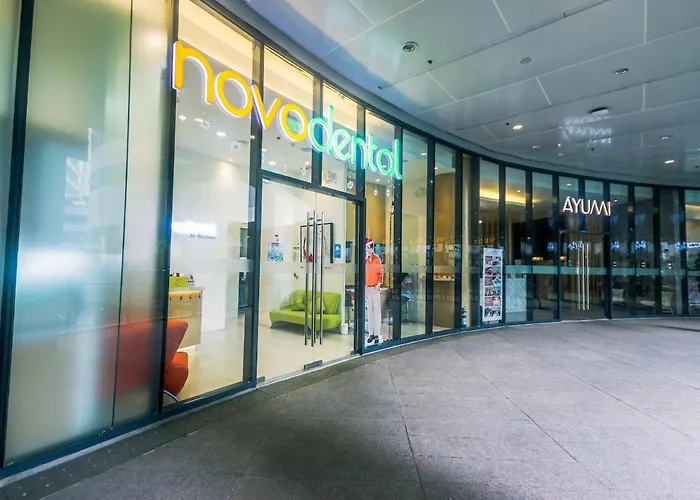 Designer 1br Makati Fast Internet Gym Swim Park 2050 Apartment *