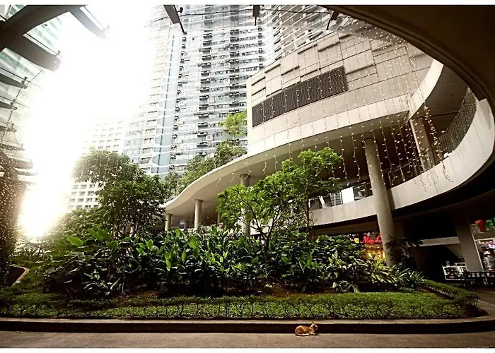 Designer 1br Makati Fast Internet Gym Swim Park 2050