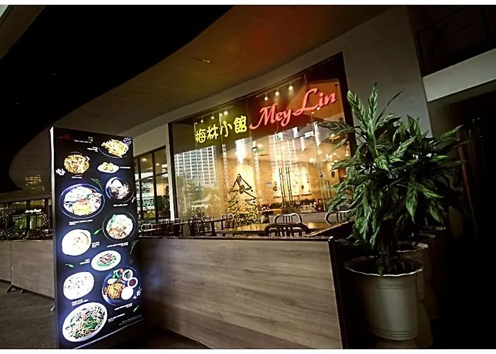 Designer 1br Makati Fast Internet Gym Swim Park 2050 Manila